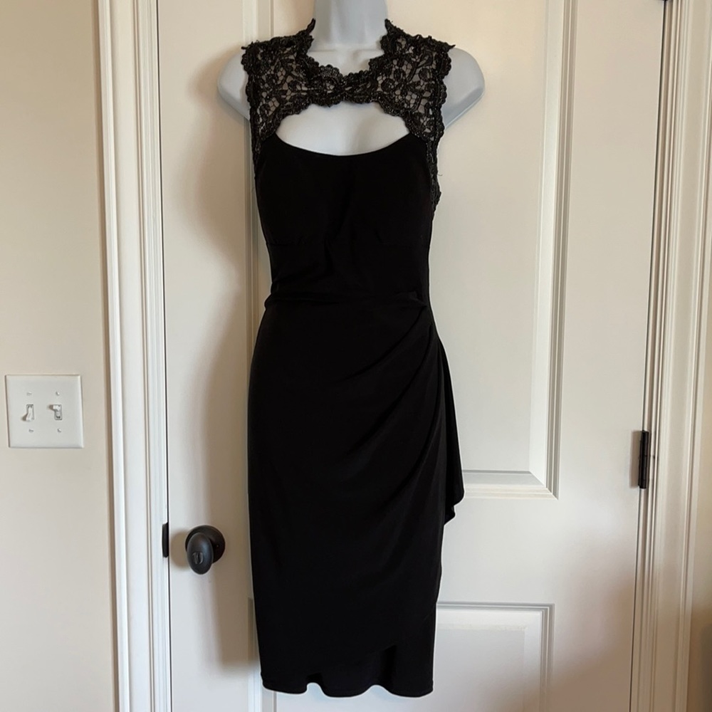 New Cache Sz 10 little black dress lace ruching